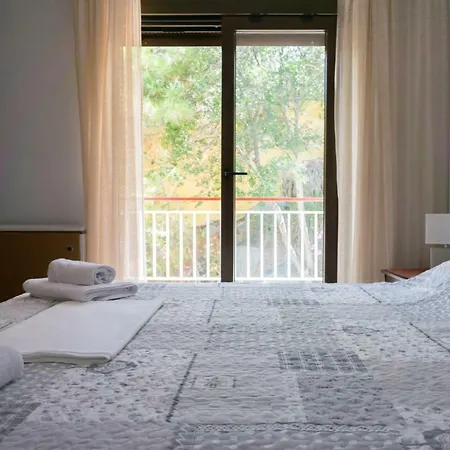 Modern Flat Renovated | 2 Bdrs | Amazing Sea View PalaiónTsiflíkion