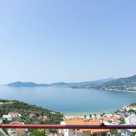 Modern Flat Renovated | 2 Bdrs | Amazing Sea View Apartamento