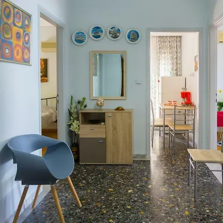 Modern Flat Renovated | 2 Bdrs | Amazing Sea View Apartamento